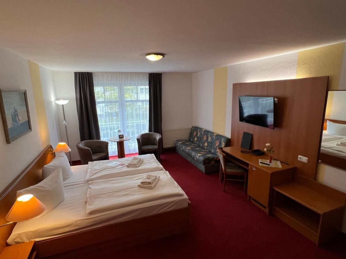 Hotel Poseidon Кюлунгсборн Экстерьер фото