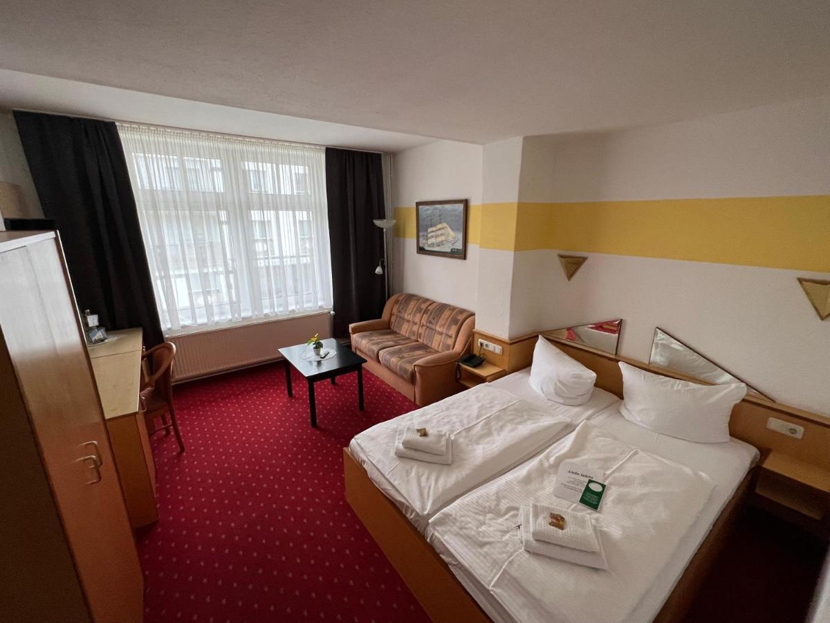 Hotel Poseidon Кюлунгсборн Экстерьер фото